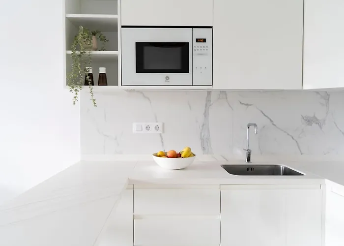 Beachview Oriental Design Experience Callao Salvaje